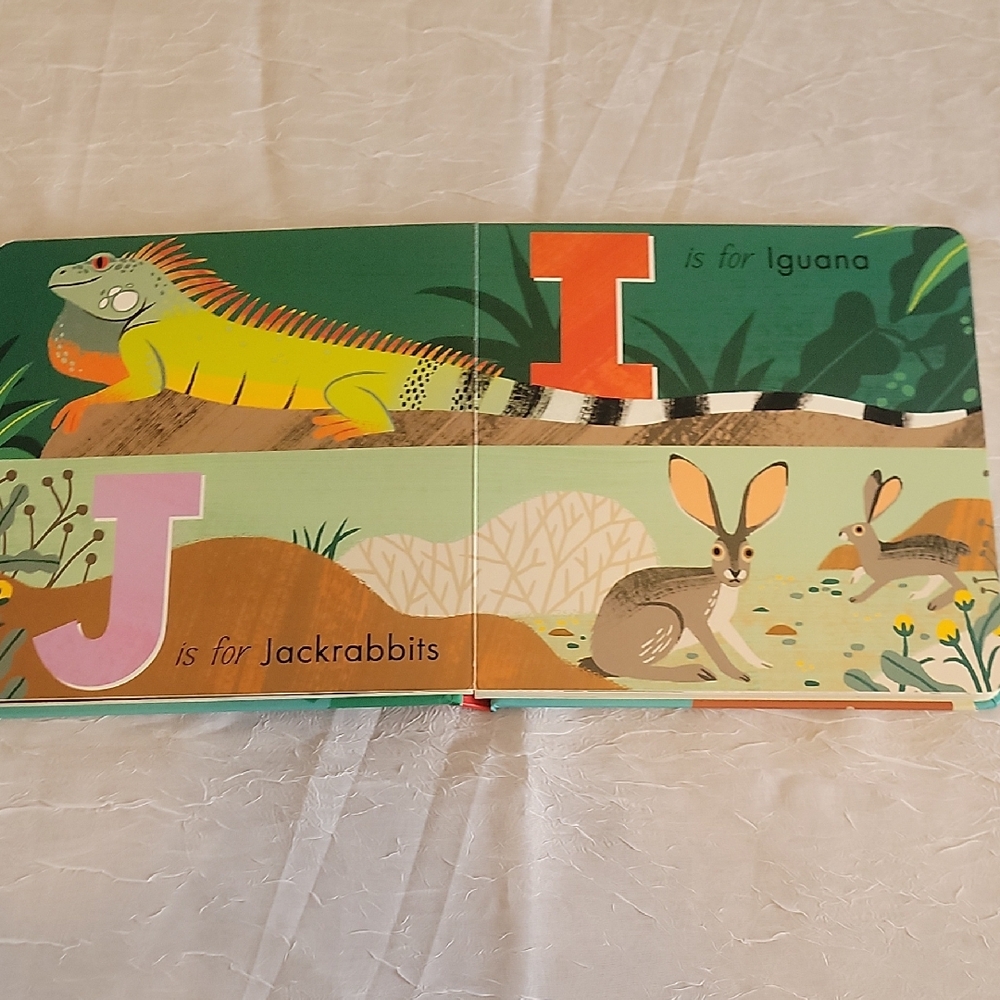 Kids book Animals from A to Z Book - Picture 8 of 16